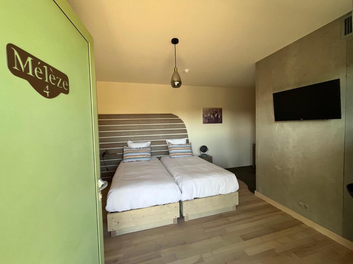 Hotel En Tilleul Pont-du-Navoy Екстериор снимка