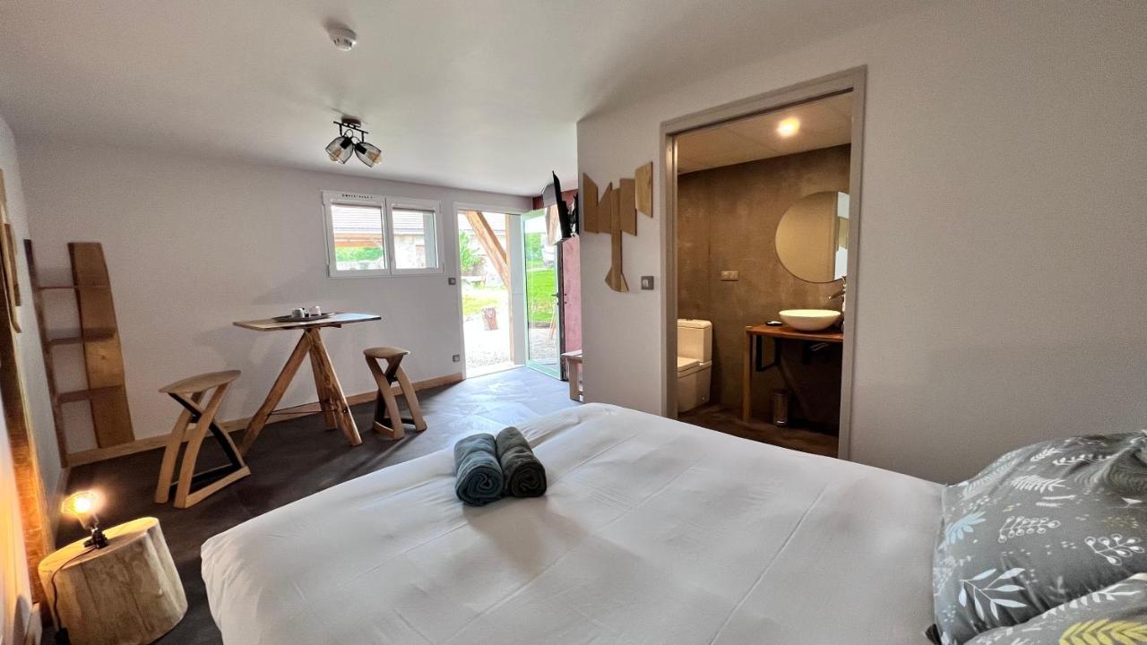 Hotel En Tilleul Pont-du-Navoy Екстериор снимка