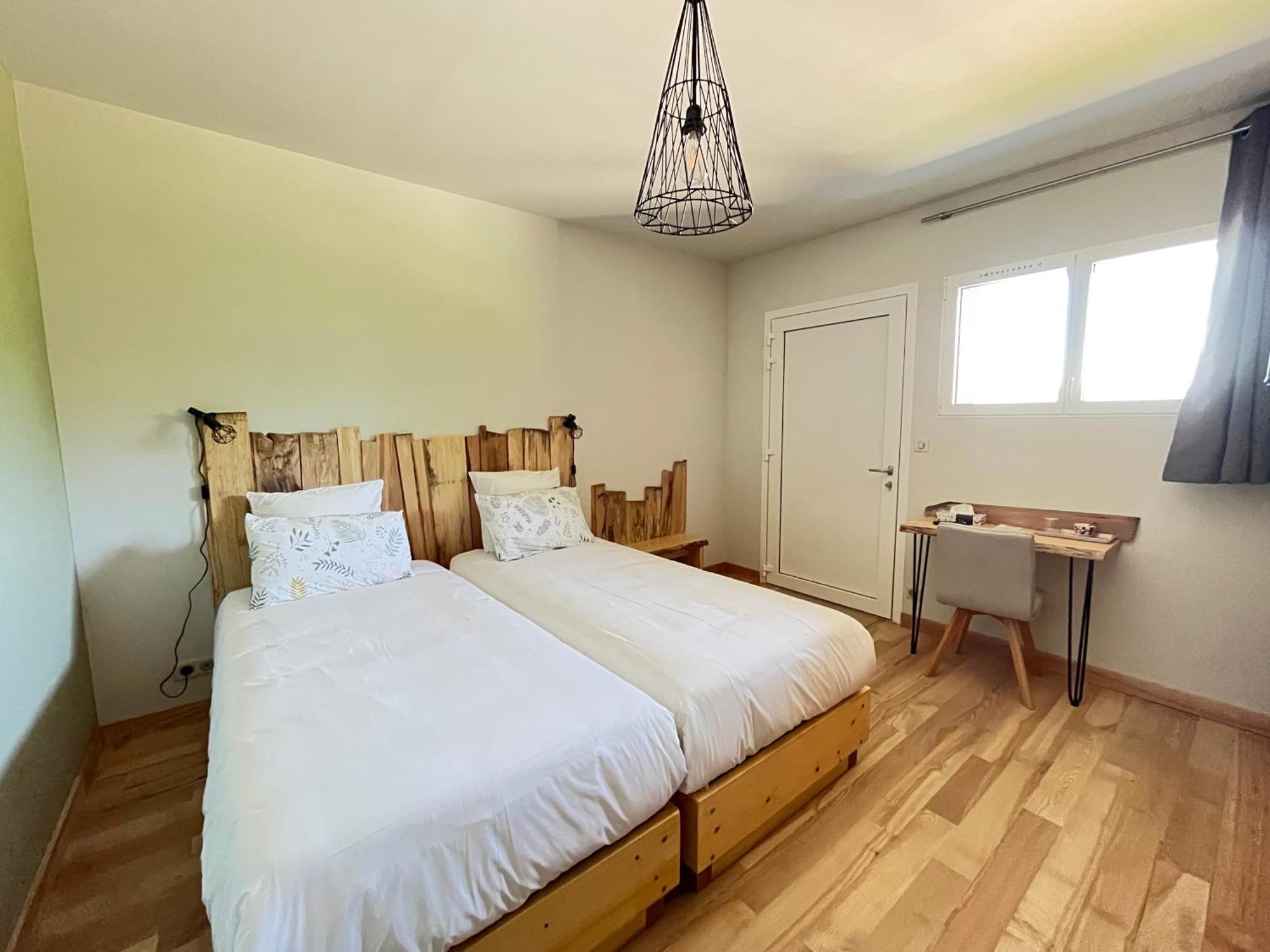 Hotel En Tilleul Pont-du-Navoy Екстериор снимка